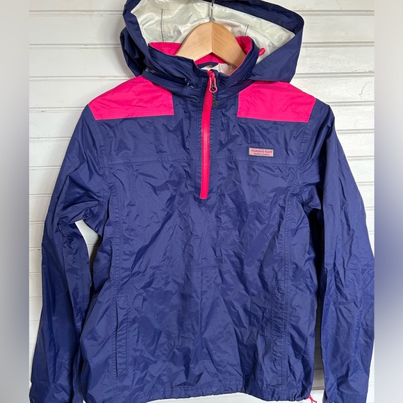 VINEYARD VINES womens size small pull over rain jacket with peak-a-boo hood - Picture 4 of 8